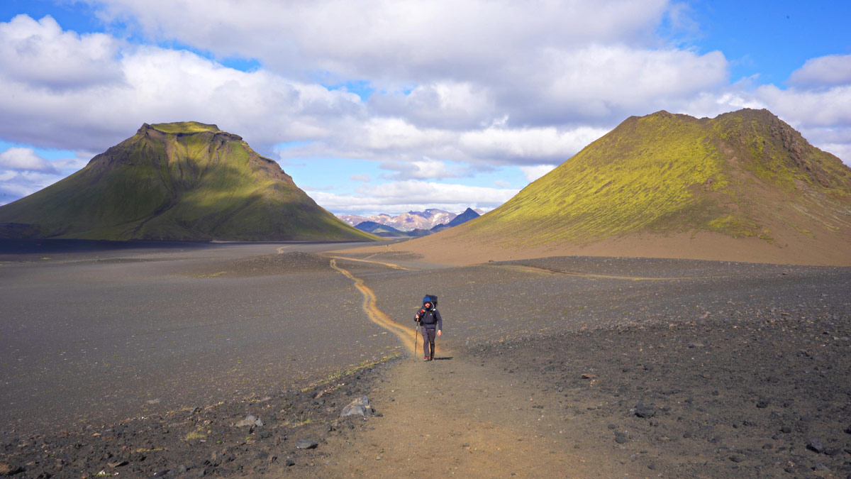 randonner en islande<br />
marcher sur les sentiers