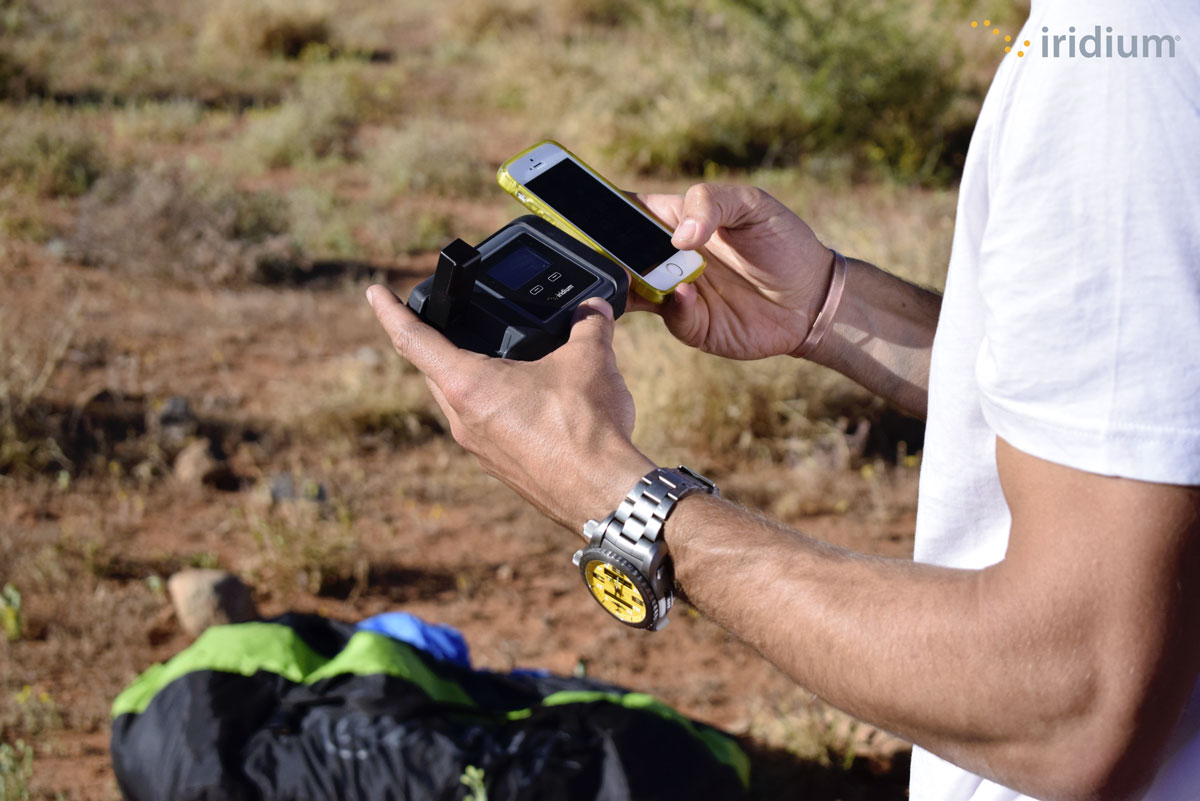 fiabilité des téléphone cellulaire pour la communication satellite situation urgence